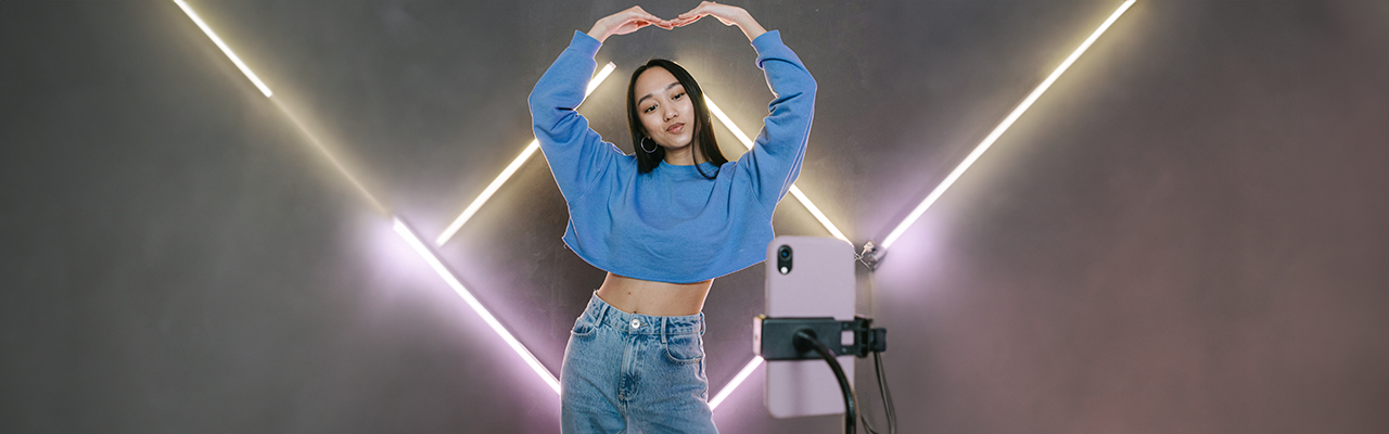 influencer-recording-tiktok