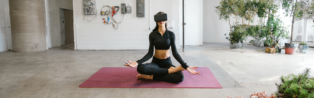 woman-meditating-with-virtual-reality-glasses